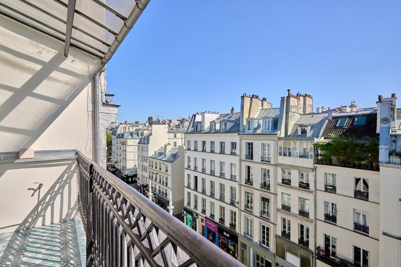 Apartment Center Of Paris With Terrace By Studio Prestige Экстерьер фото